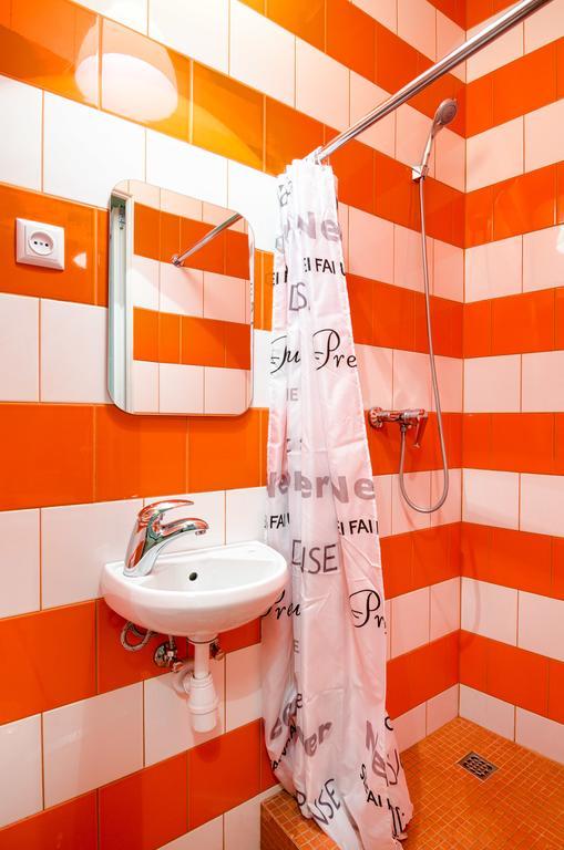 Economy Apartment On Rappoporta 7A-1 Львів Екстер'єр фото