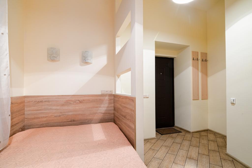 Economy Apartment On Rappoporta 7A-1 Львів Екстер'єр фото
